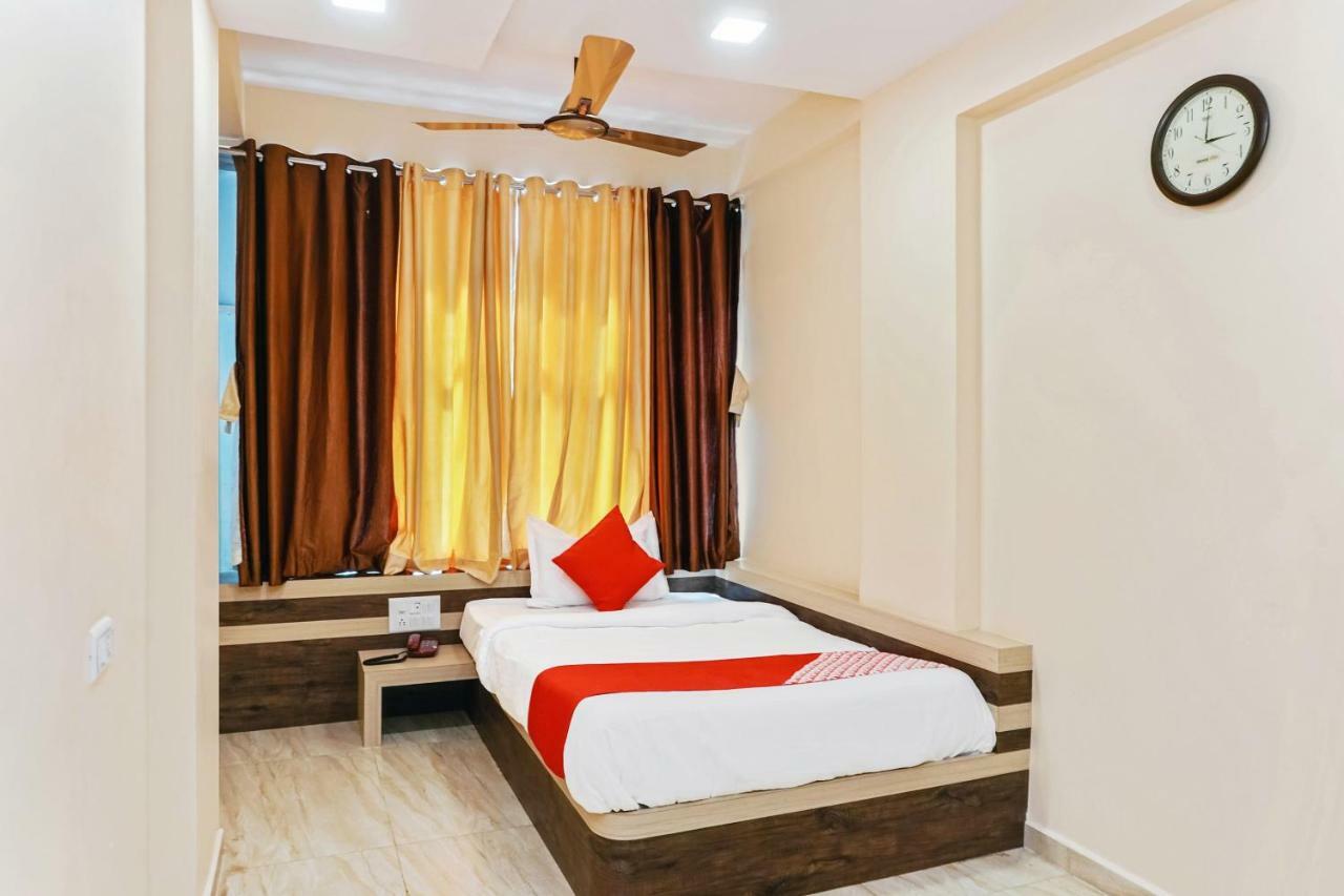 Oyo 29634 Hotel Navalai Pride Ratnāgiri Exterior foto
